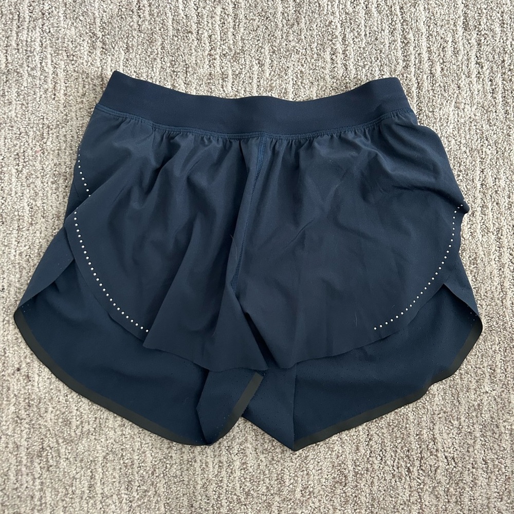 lululemon navy shorts size 2